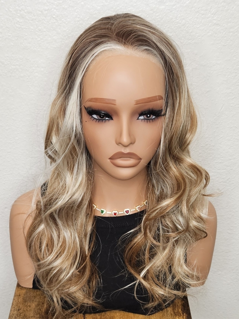 Serena by Carkira – 20” Rootbeer Float 13×4 Lace Front Wig